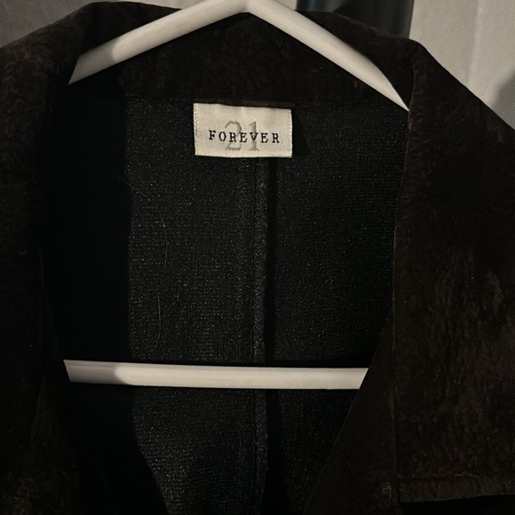 Jacket size small - Picture 2 of 4